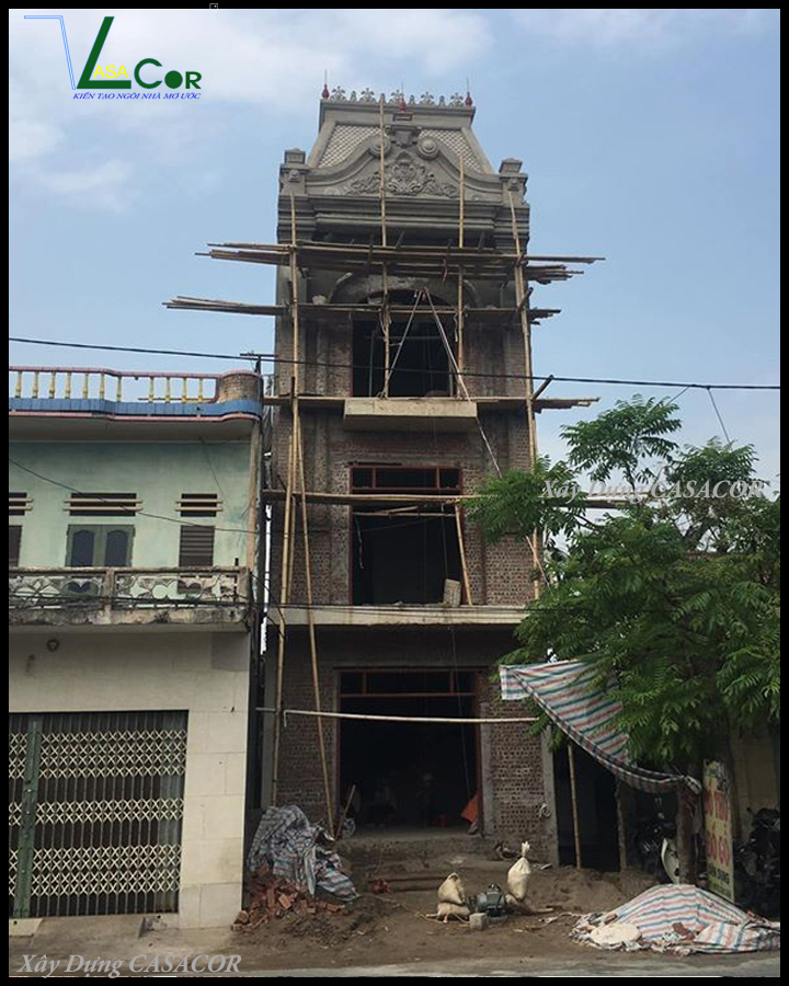Đắp chỉ lầu 2 nhà phố tân cổ điển bình dương
