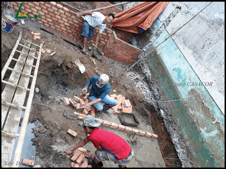 Thi công lăm le và xây hố móng chung cư mini tại Bình Tân